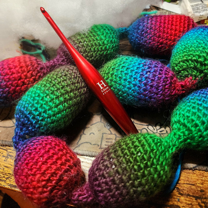 Balloon Dog – Pattern by Gloria B