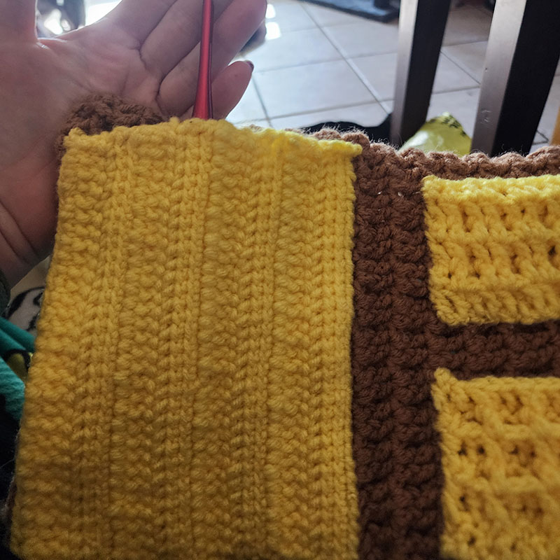 Waffle Crochet Hook Holder – Pattern by Nicole Riley