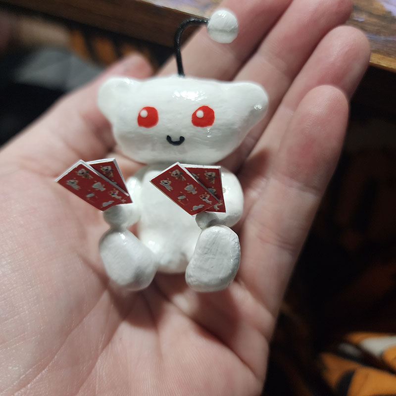 Reddit Figure and Trading Cards Created for Reddit’s Anniversary