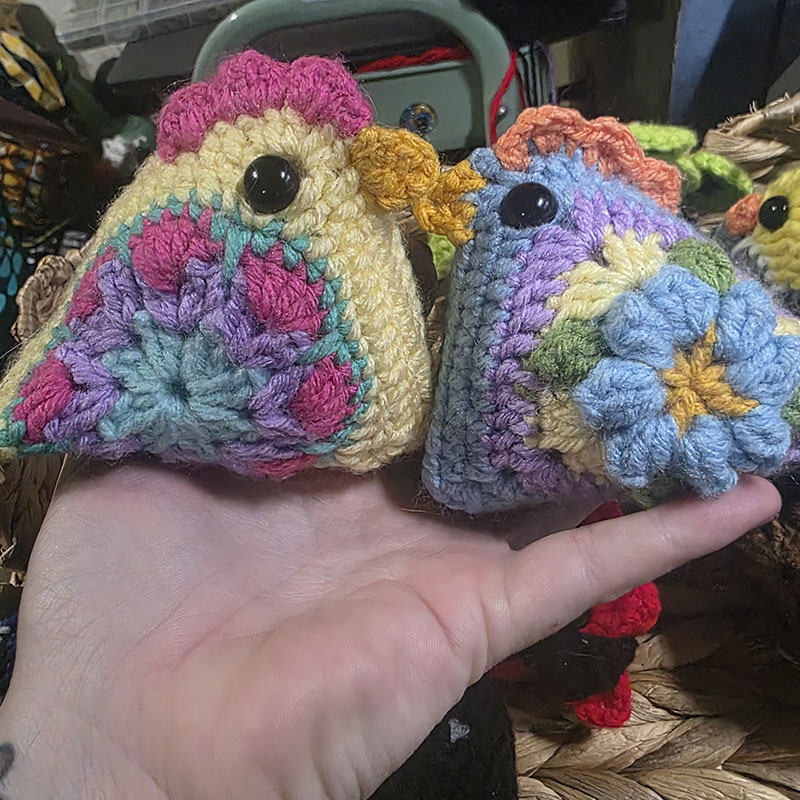 Granny Square Chicken by Sweet Softies